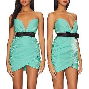 NWT Superdown Lexi Bow Ruched Sweetheart Plunge Mini Dress Sz Small Revolve